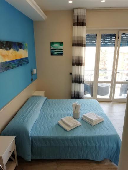 Oltre Il Mare Guest House กาเอตา ภายนอก รูปภาพ