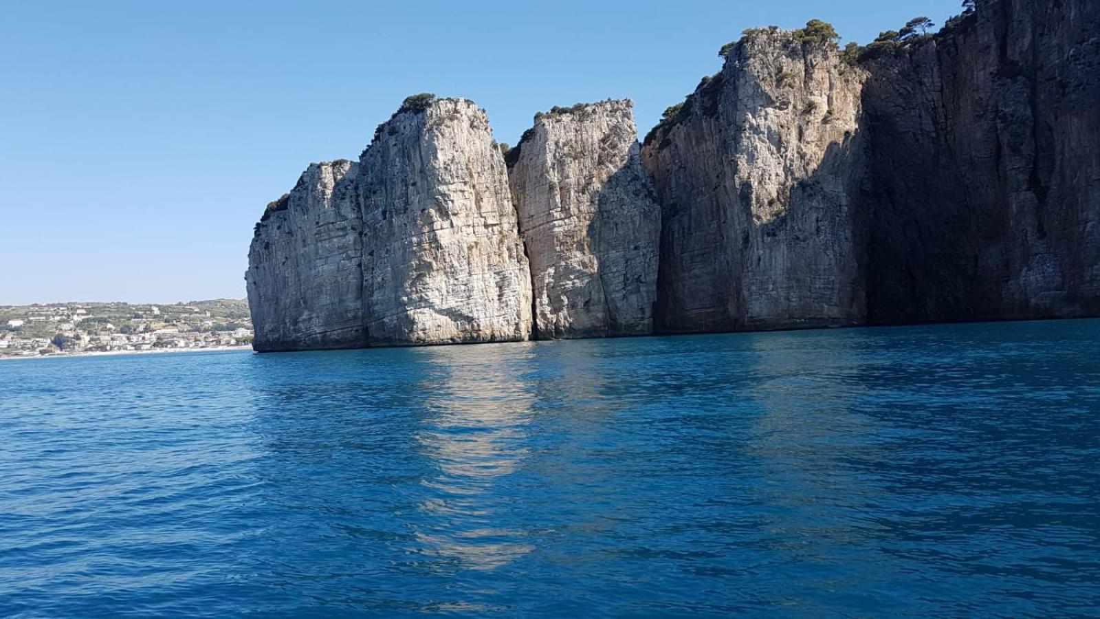Oltre Il Mare Guest House กาเอตา ภายนอก รูปภาพ